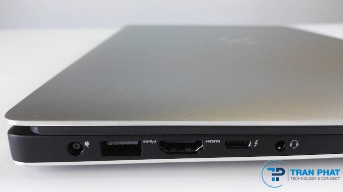 Laptop Dell XPS 15 9550 chỉ giữ lại những cổng thiết yếu