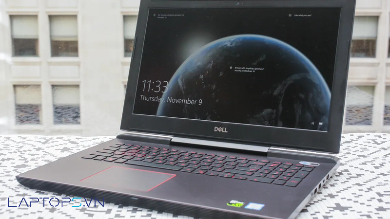Review Dell Inspiron 15 7000