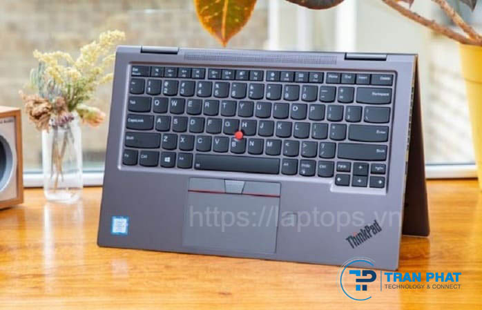 Bàn phím và touchpad mượt mà của Thinkpad x1 Yoga Gen 4