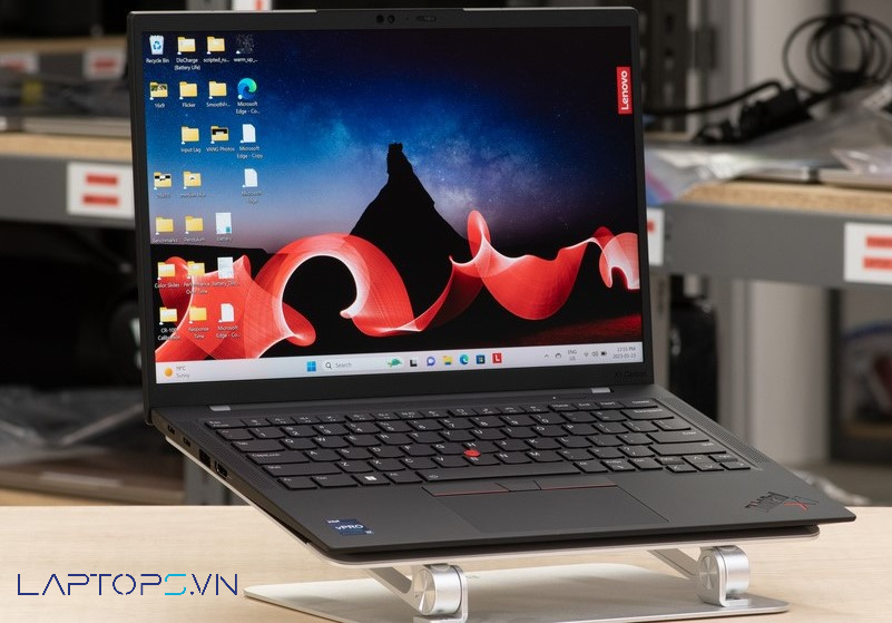 Review Lenovo ThinkPad X1 Carbon Gen 11