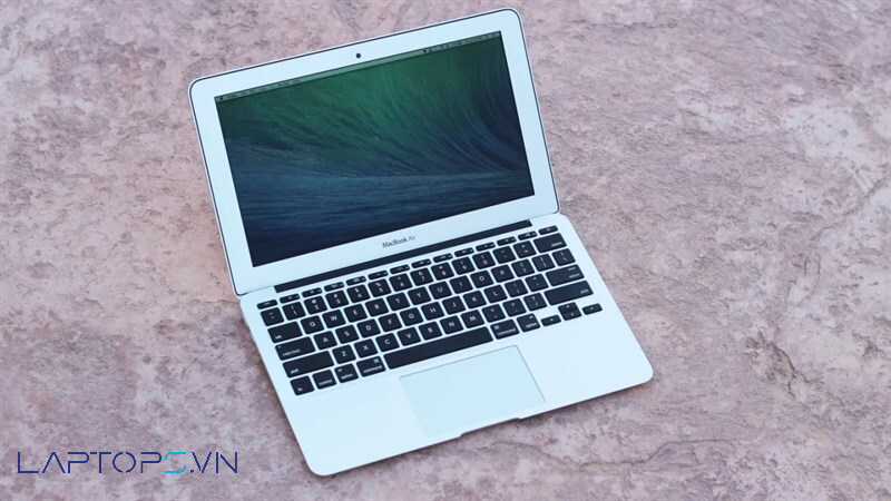 độ bền Macbook Air 13 inch 2015 
