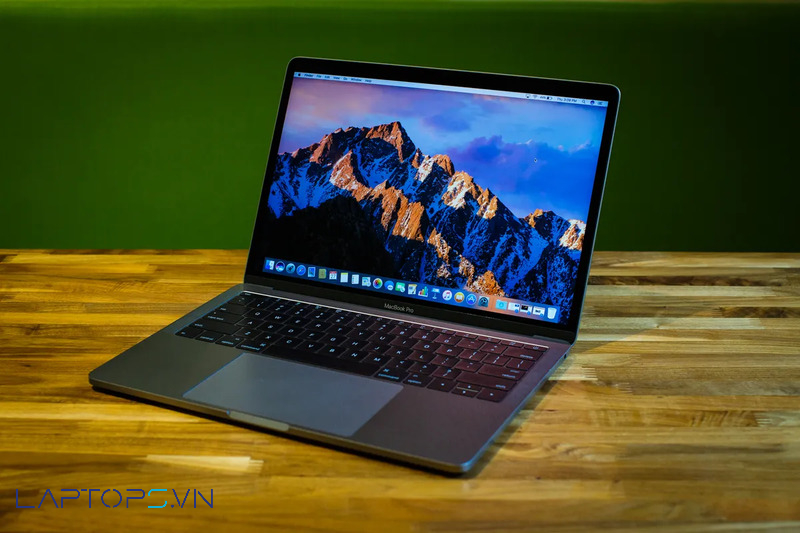 MacBook Pro 2017 13inch (16GB/512G)