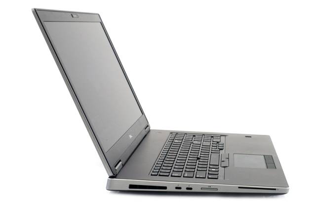 storagereview-dell-precision-7740-side1_1684155214.jpg