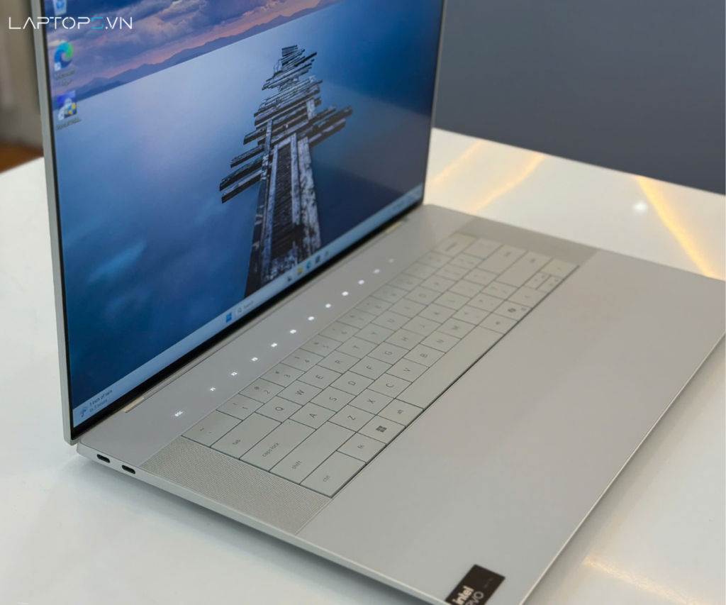 Dell XPS 16 9640 18 Hệ thống tản nhiệt và tiếng ồn