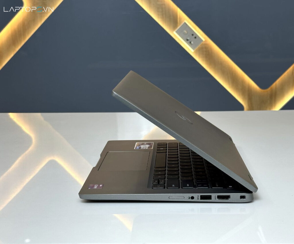 Dell Latitude 5320 14 Dell Latitude 5320 LAPTOPS.VN 2 1