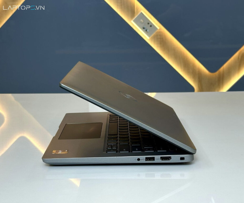 Dell Latitude 5440 12 Dell Latitude 5440 LAPTOPS.VN 2 2