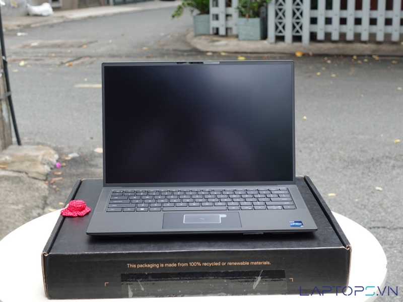 Dell Precision 5480 13 Màn hình 14 inch FHD+ sắc nét, 100% sRGB, sáng 500 nits, chống chói