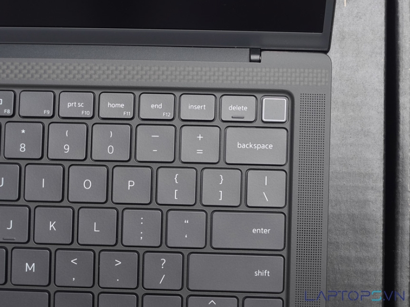 Dell Precision 5480 19 Cảm biến vân tay tích hợp nút nguồn mở khóa chỉ bằng một chạm siêu nhạy