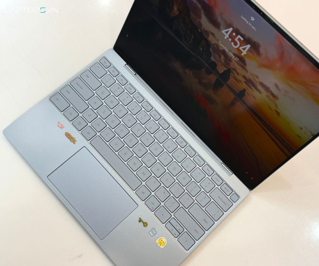 Dell XPS 13 9315 16 Dell XPS 13 9315 LAPTOPS.VN 1 2