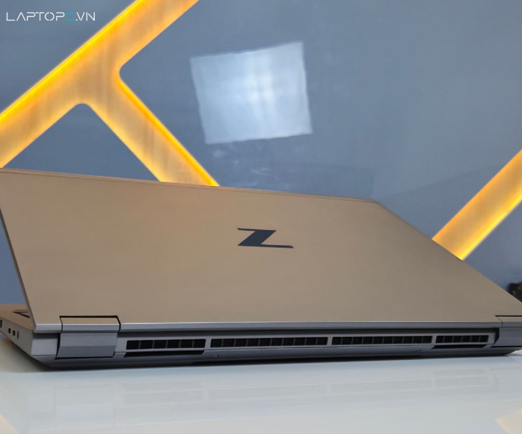 Hp Zbook Fury 15 G8 16 Hp Zbook Fury 15 G8 là một trong những máy trạm mobile workstation tốt nhất của HP với cấu hình mạnh mẽ