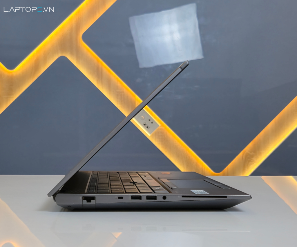 Hp Zbook Fury 15 G8 17 Kết nối của Hp Zbook Fury 15 G8