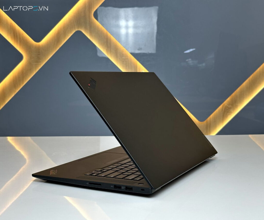 Lenovo ThinkPad P1 Gen 5 16 Sức mạnh đáng nể đến từ dòng chip H thế hệ thứ 12 nhà Intel