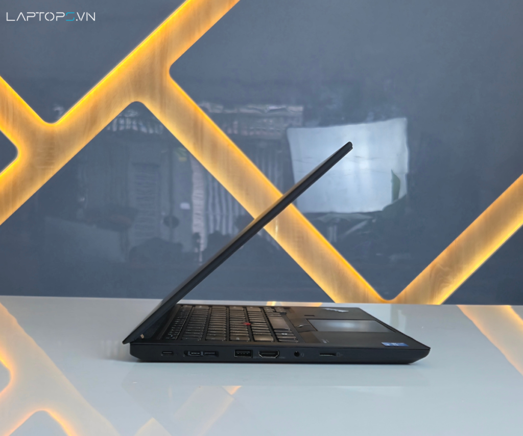 Lenovo ThinkPad T14 Gen 2 16 Thiết Kế Bền Bỉ, Sang Trọng & Chuẩn Quân Đội MIL-STD-810H/810G