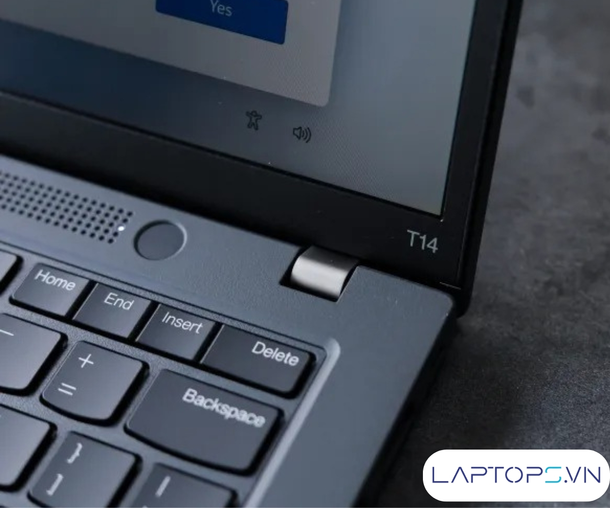 Lenovo ThinkPad T14 Gen 4 16 Cảm biến vân tay tích hợp trên nút nguồn giúp đăng nhập nhanh chóng và an toàn