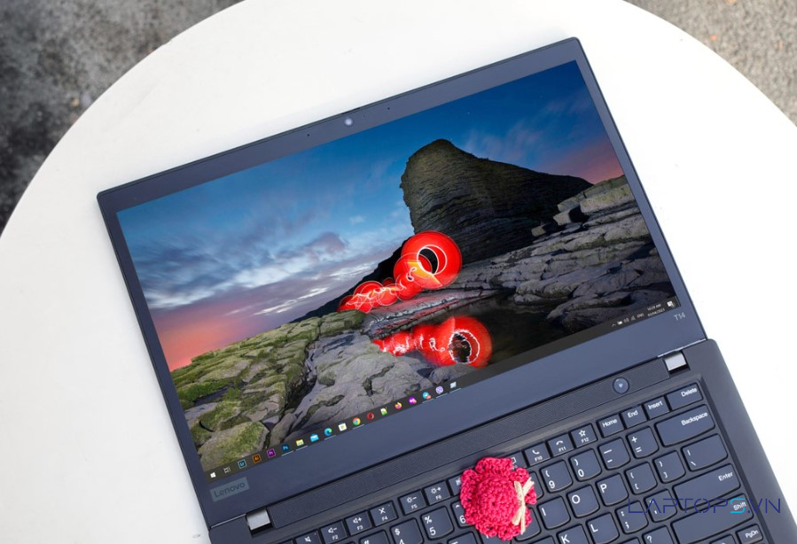 Lenovo ThinkPad T14 Gen 2 22 Màn Hình 14 inch FHD/WUXGA & Hiển Thị Rõ Nét