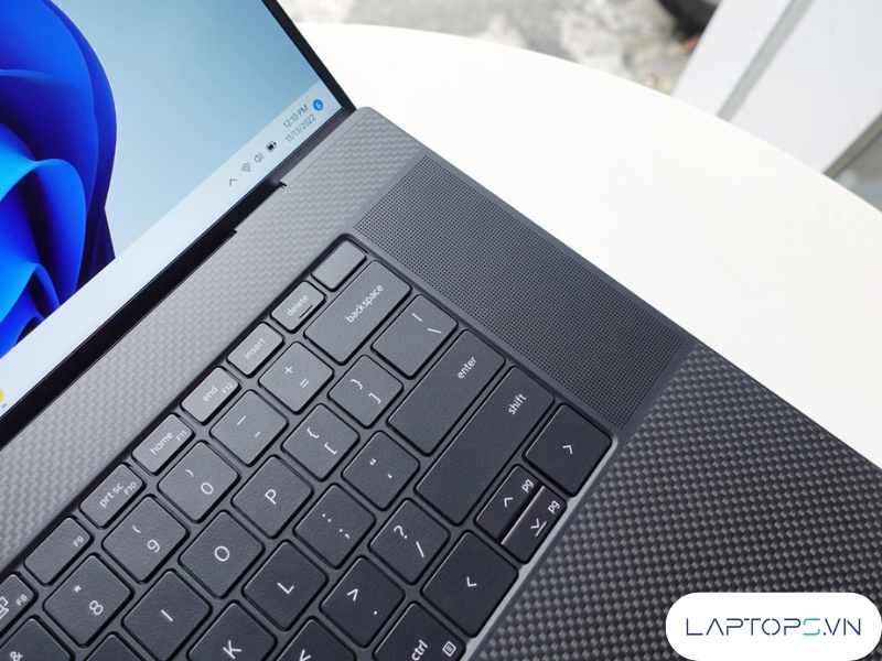 Dell Precision 5760 21 bao mat van tay dell precision 5760