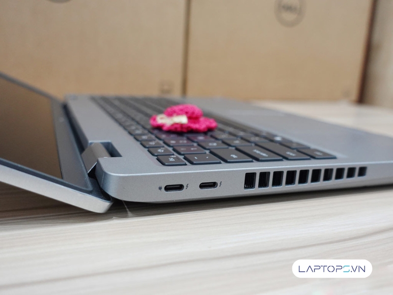 Dell Precision 3561 18 cong-ket-noi-dell-precision-3561