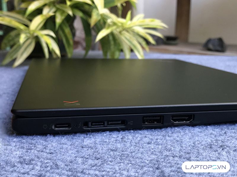 Lenovo ThinkPad X1 Carbon Gen 6 16 cong-ket-noi-lenovo-thinkpad-x1-carbon-gen-6