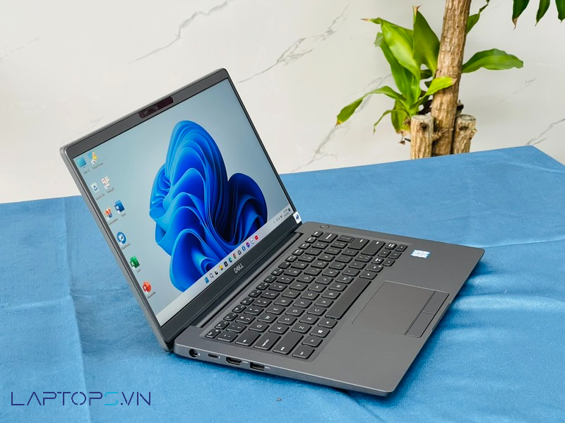 Dell Latitude 7400 bao nhiêu tiền