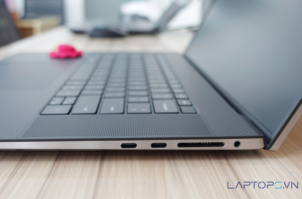 Dell Precision 5760 29 Cổng Kết Nối Đa Dạng & Hiện Đại