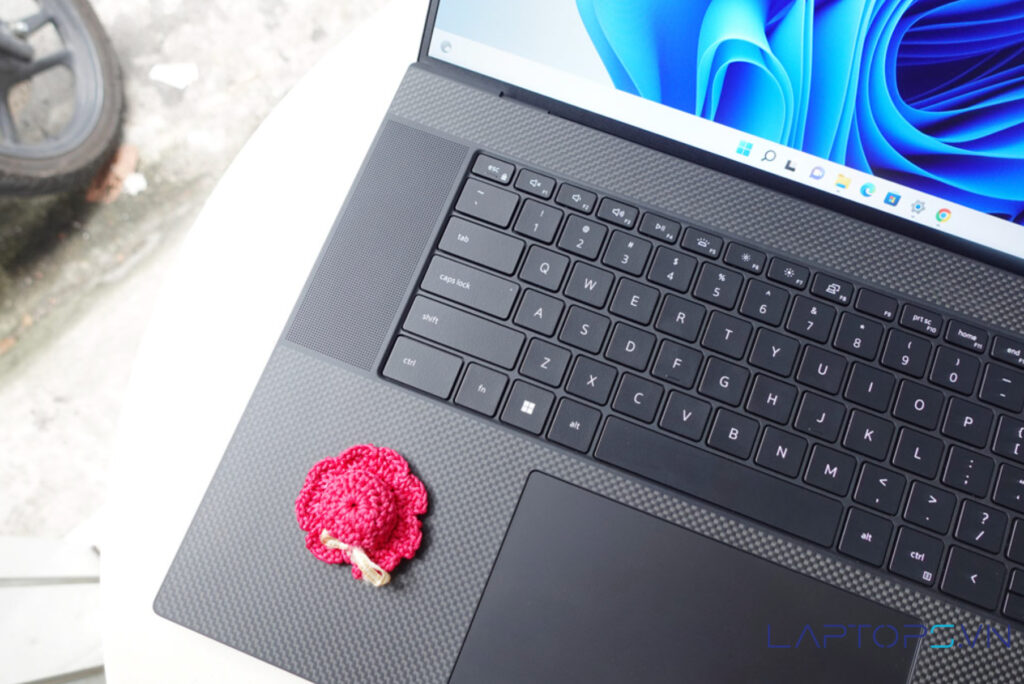 Dell Precision 5760 27 RAM & SSD Tốc Độ Cao (Có Khả Năng Nâng Cấp)