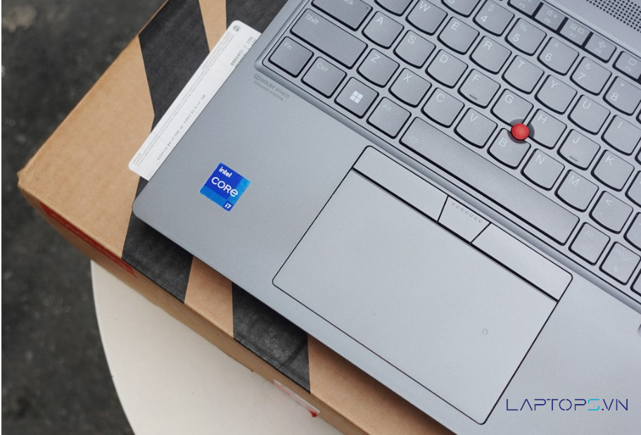 Lenovo ThinkPad P16 Gen 1 30 lenovo thinkpad p16 gen 1 4
