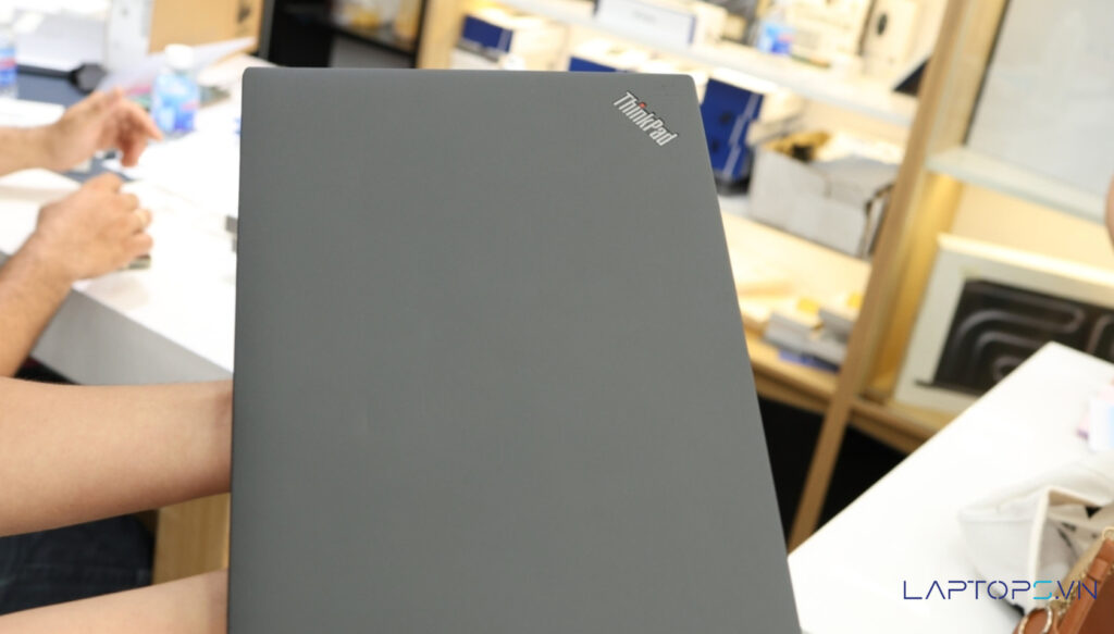Lenovo ThinkPad T14 Gen 4 36 Kết Nối Không Dây & WWAN Tùy Chọn