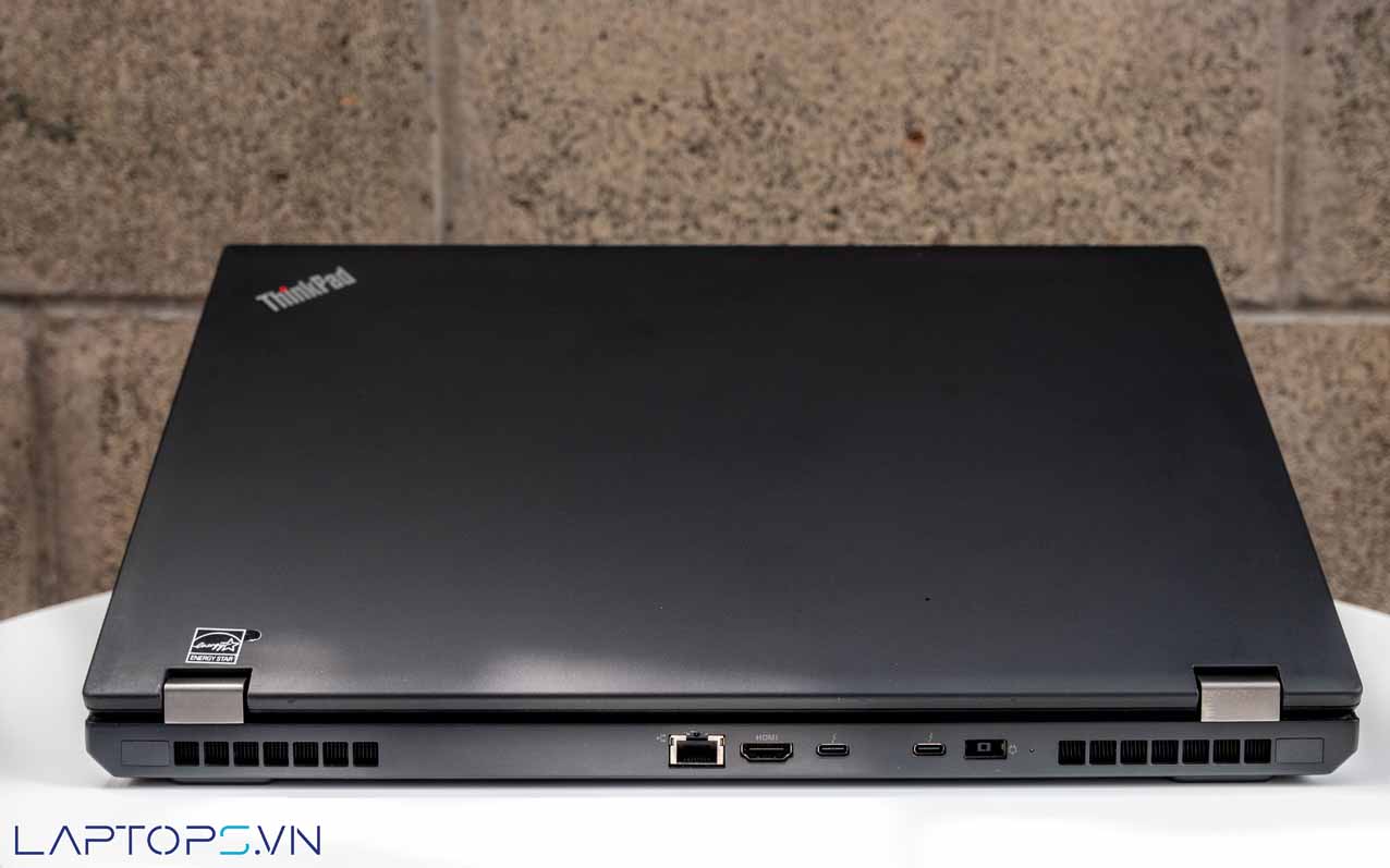  Lenovo ThinkPad P52