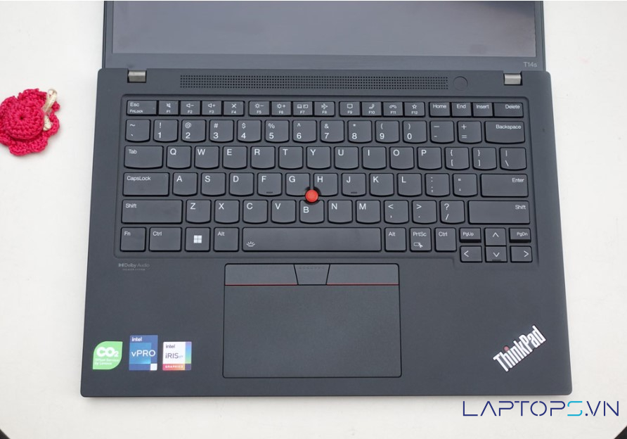 Lenovo ThinkPad T14S Gen 3 27 Trải nghiệm người dùng đỉnh cao: Bàn phím, Trackpad & Âm thanh xuất sắc