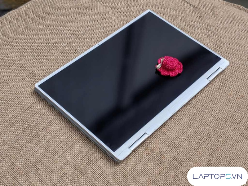 Dell XPS 13 7390 (2-in-1) 20 thoi luon pin va tan nhiet dell xps 13 7390 2 in 1