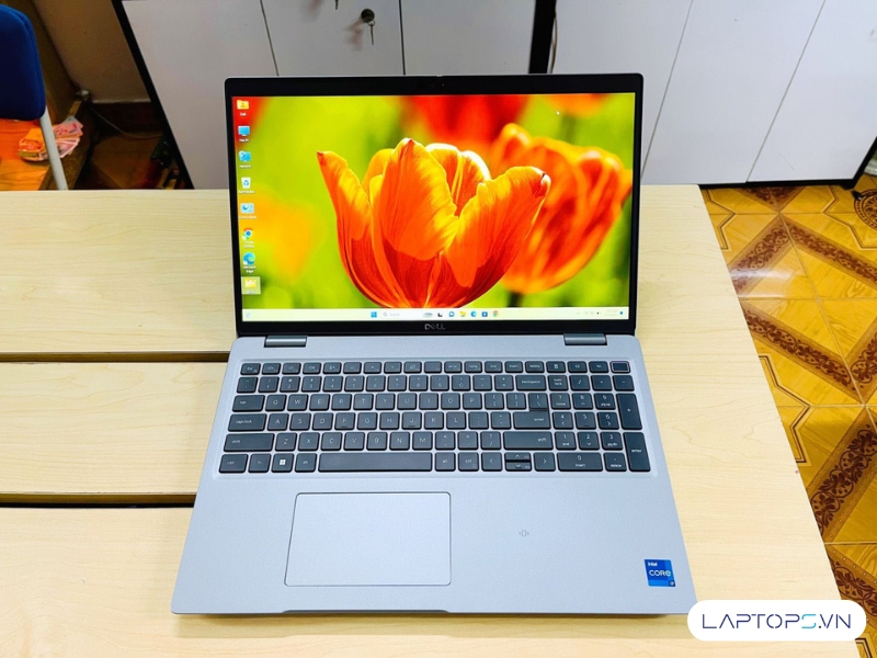 Dell Precision 3561 16 tinh-nang-phuc-vu-hoi-nhom-truc-tuyen-dell-precision-3561
