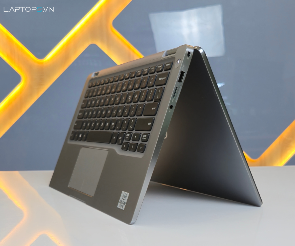 Hiệu năng Dell Latitude 9410 2-in-1 mượt mà, đa nhiệm