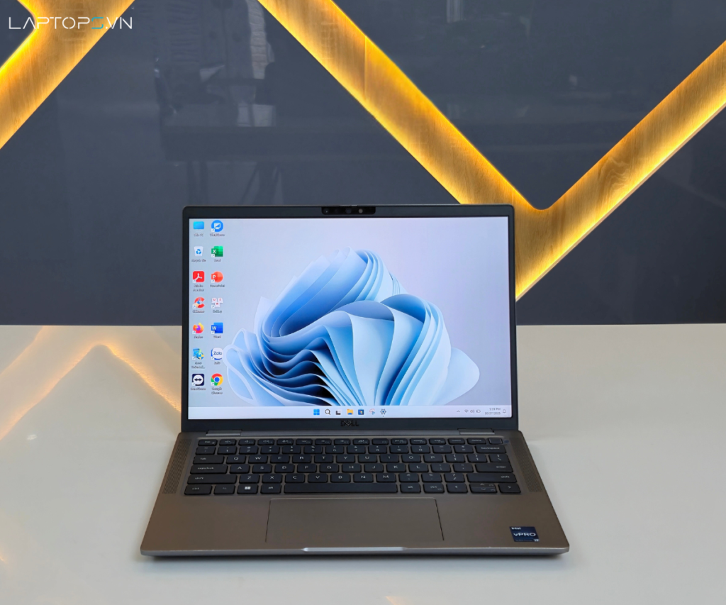 Thiết kế & chất liệu của dòng máy Dell Latitude 7340