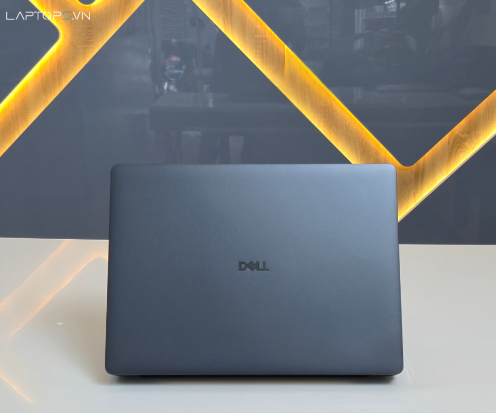 Hiệu suất bứt phá với Core Ultra Series 2 & RTX™ PRO: AI tăng tốc mọi dự án