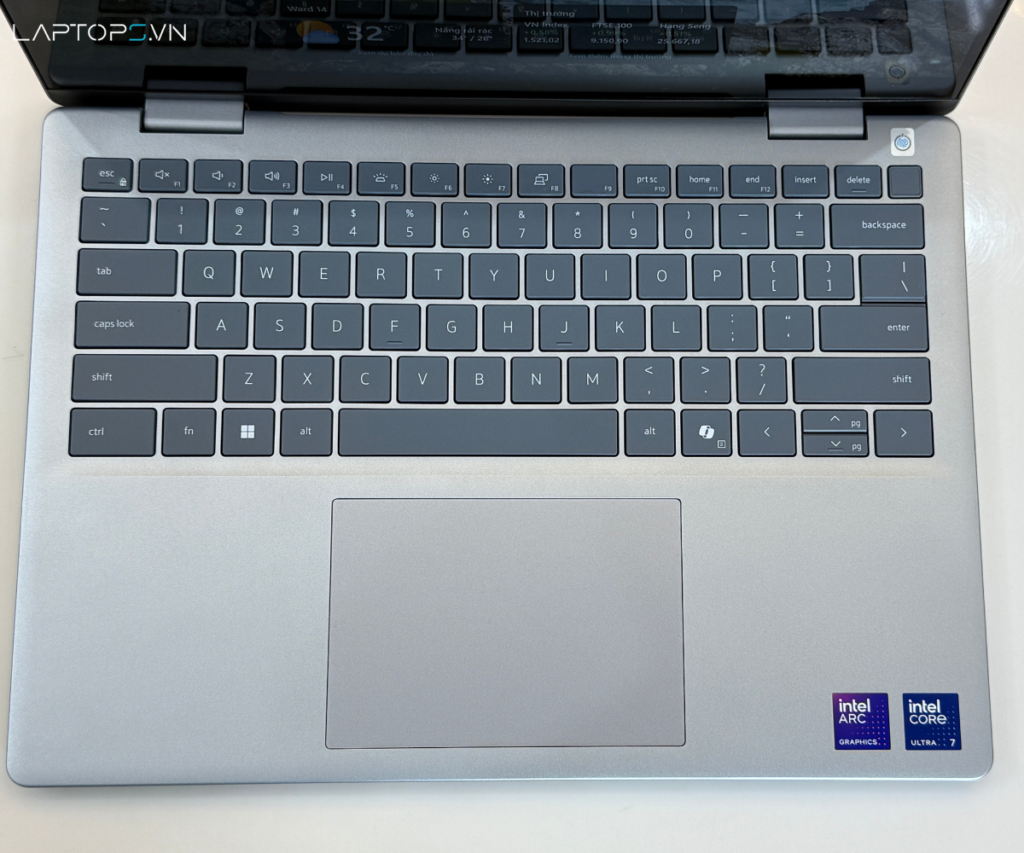 Dell 14 Plus 2 in 1 DB04250 (2025) 20 Bàn phím hiện đại và touchpad Mylar cao cấp