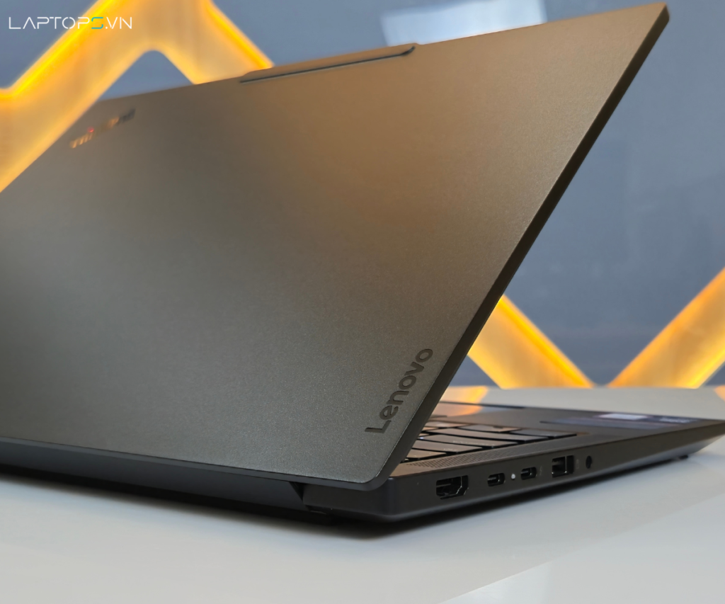 Lenovo ThinkPad E14 Gen 7 21 Bàn Phím & Touchpad Tiện Lợi - Nâng Cao Năng Suất