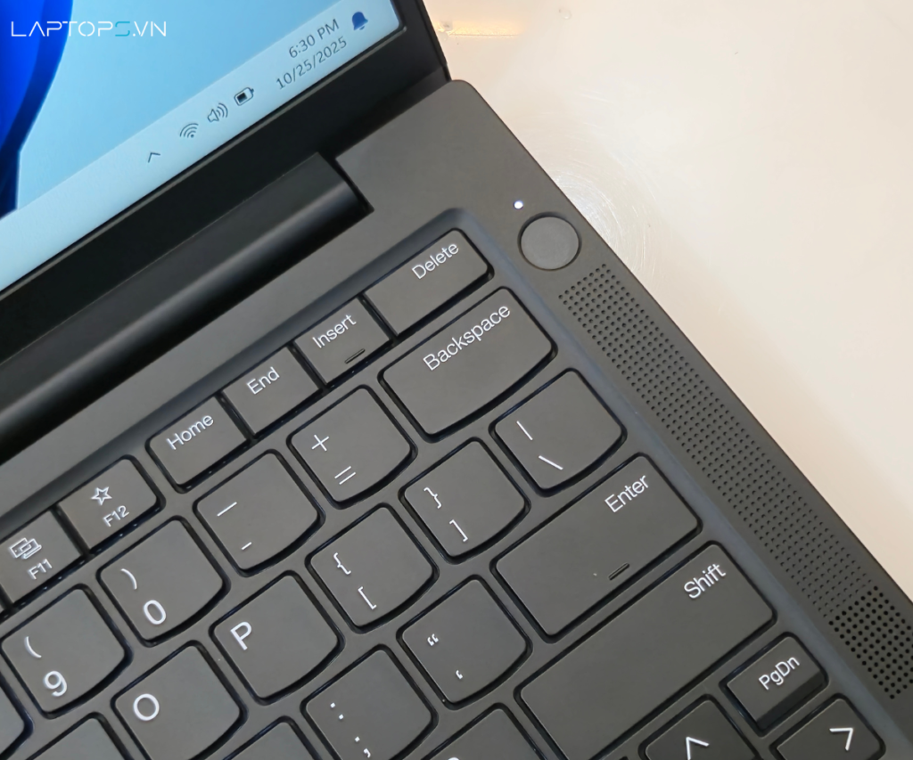 Lenovo ThinkPad E14 Gen 7 22 Bàn Phím & Touchpad Tiện Lợi - Nâng Cao Năng Suất