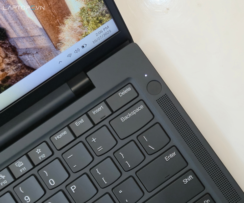 Lenovo ThinkPad T14s Gen 6 21R10003VA 19 Bàn Phím ThinkPad - Chuẩn Mực Cho Trải Nghiệm Gõ