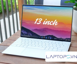 Kích thước laptop 13 inch nhỏ gọn, vừa vặn và tiện di chuyển.