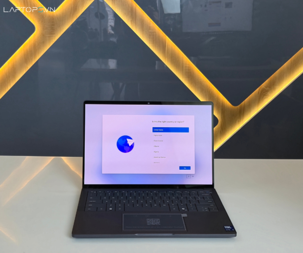 Kích thước laptop 14 inch dài rộng bao nhiêu cm? Nên mua mẫu nào? 17 Laptop Dell Pro 14 Premium PA14250 (2025)