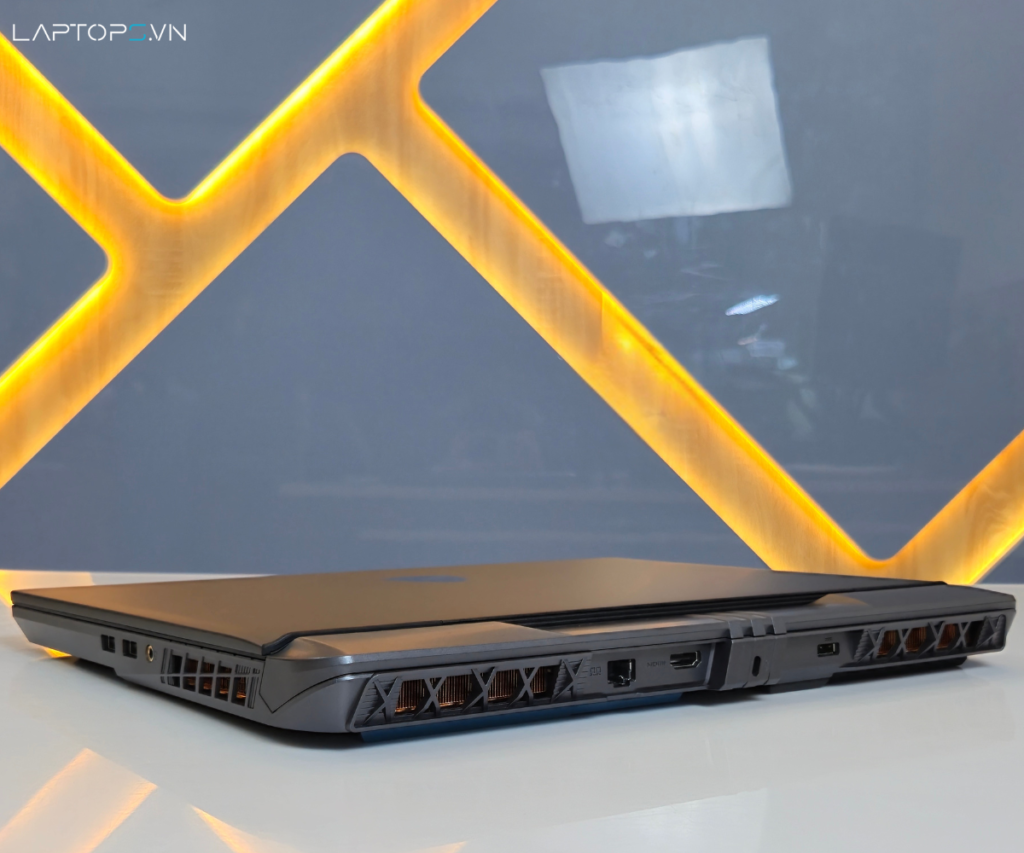 Laptop MSI Vector 16 HX AI A2XWHG-010VN 16 Mua MSI Vector 16 HX AI Chính Hãng, Giá Tốt Tại LAPTOPS.VN