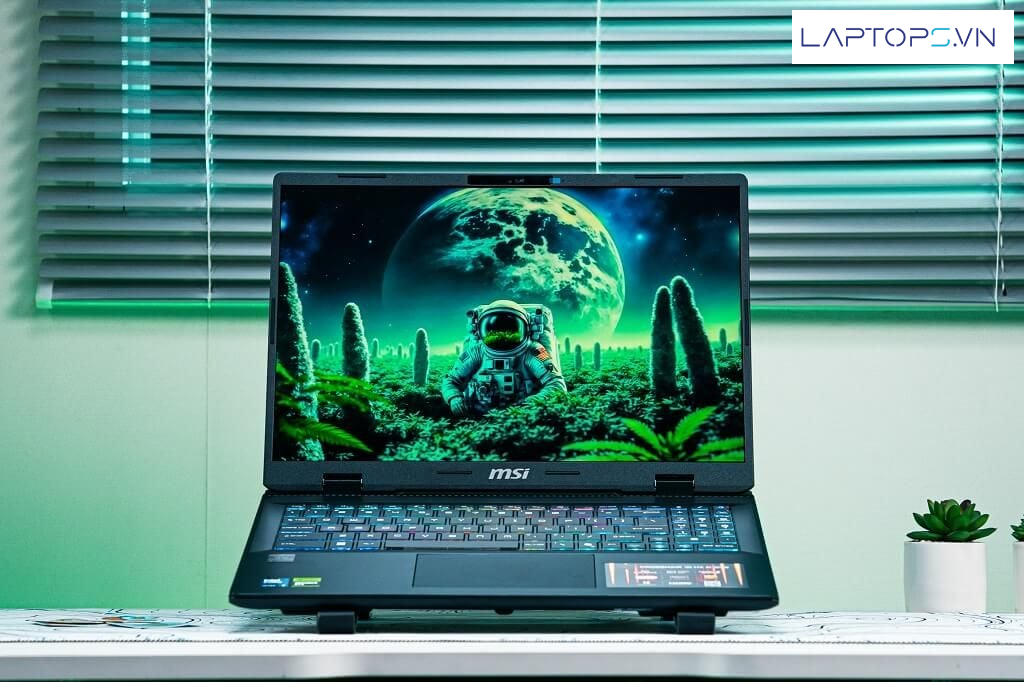 Laptop gaming MSI Crosshair 16 HX AI D2XWFKG 036VN 8 Thiết kế Cosmos Gray – Vẻ đẹp công nghệ tương lai