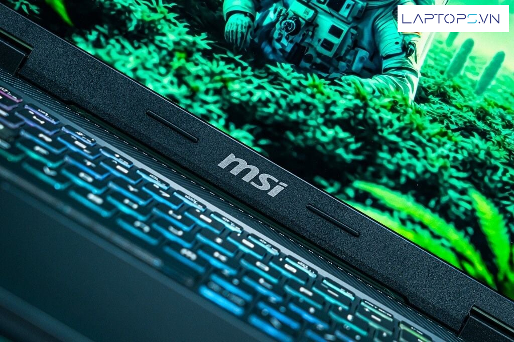Laptop gaming MSI Crosshair 16 HX AI D2XWFKG 036VN 10 Đồ họa đỉnh cao với NVIDIA GeForce RTX 5060