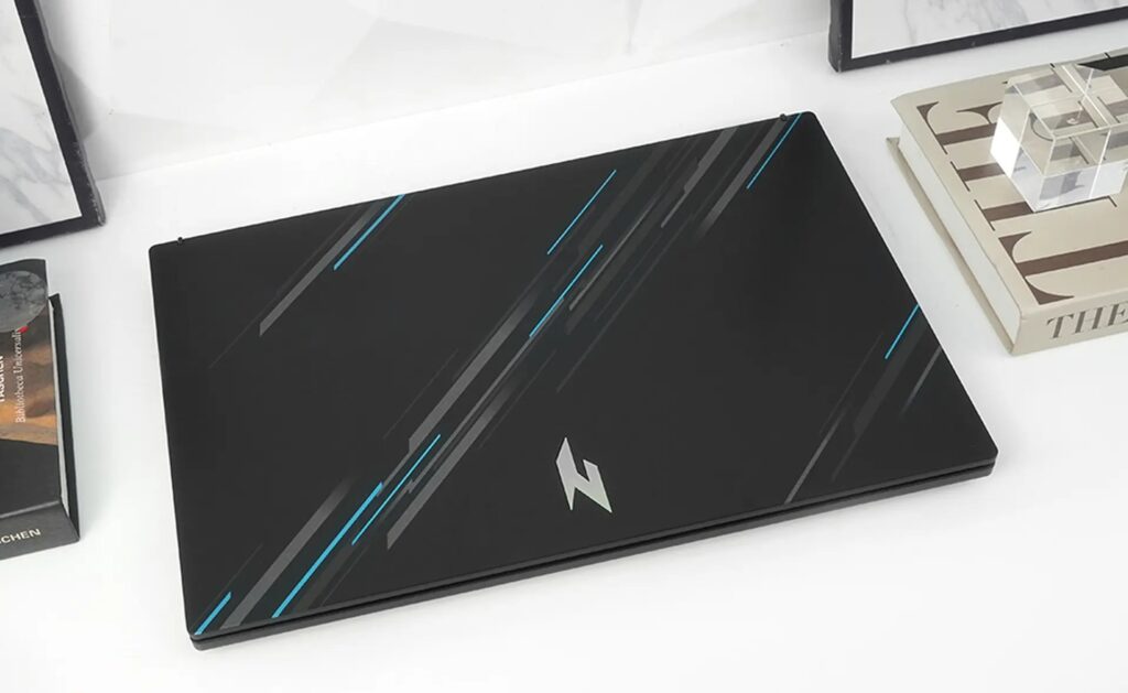 Acer Gaming Nitro V ANV15 51 53NE - NH.QNASV.002 14 Tối ưu hóa toàn diện với NitroSense